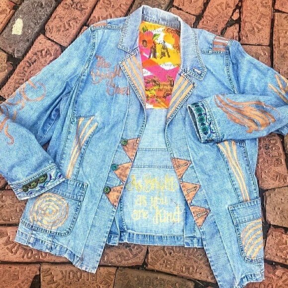 Vintage faded denim, hip-length jean jacket with hand painted and fabric images - Picture 11 of 11